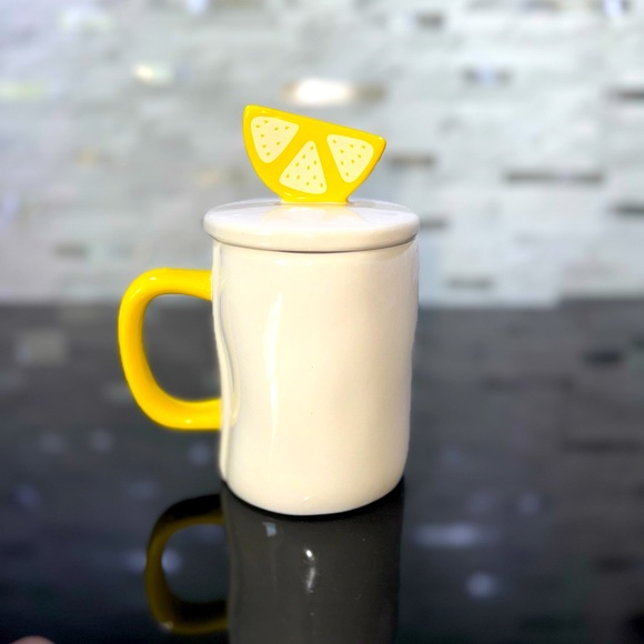 BNWT, Rae Dunn, “TEA” mug with lemon topper - Picture 2 of 6